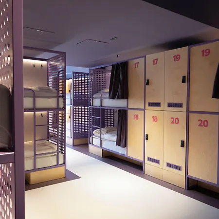 Bunks At Rode *