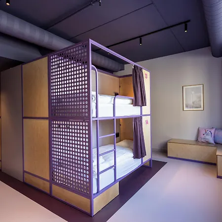 Bunks At Rode *
