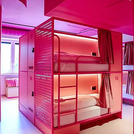 Bunks At Rode *