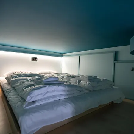 호스텔 Bunks At Rode