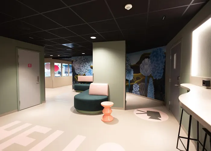 호스텔 Bunks At Rode