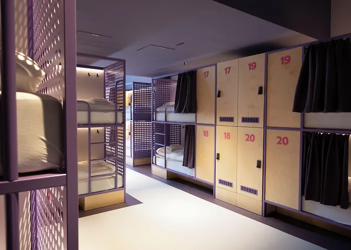 Bunks At Rode *
